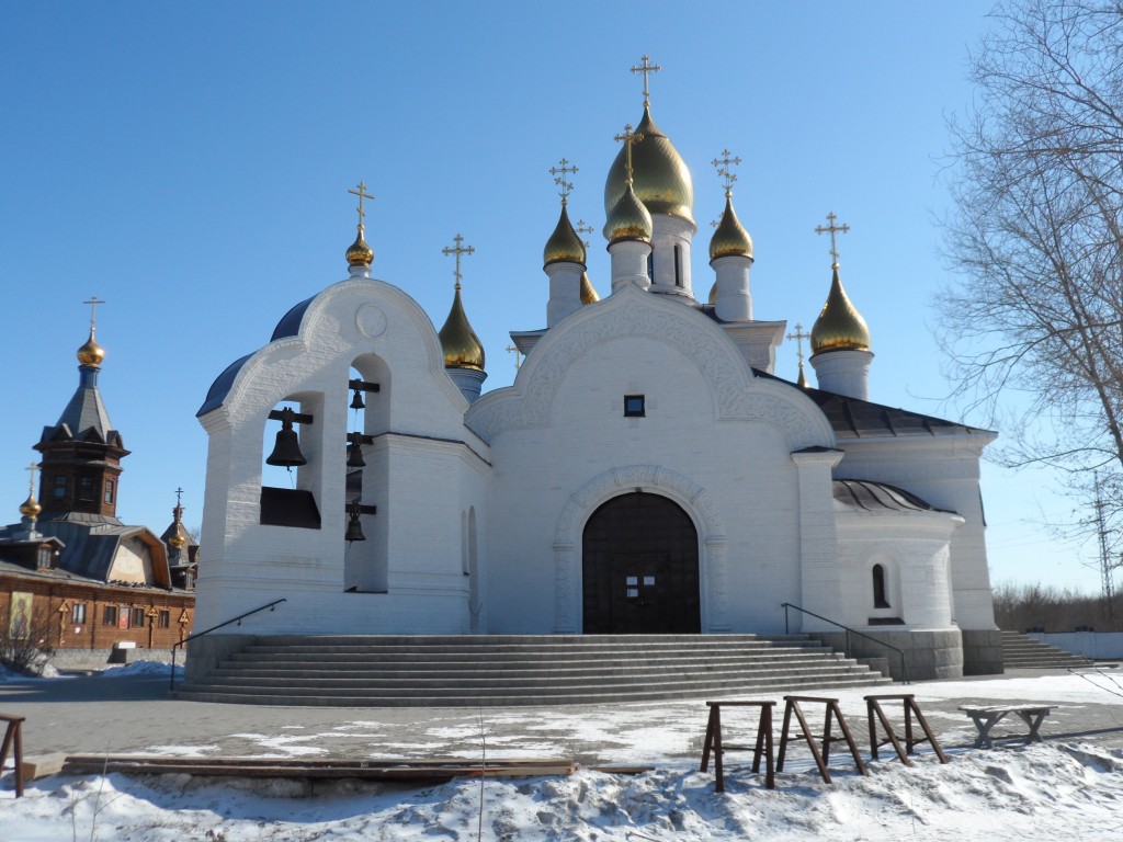 Кафедральный собор Георгия Победоносца, Орск (Орск, город, Оренбургская область). фасады