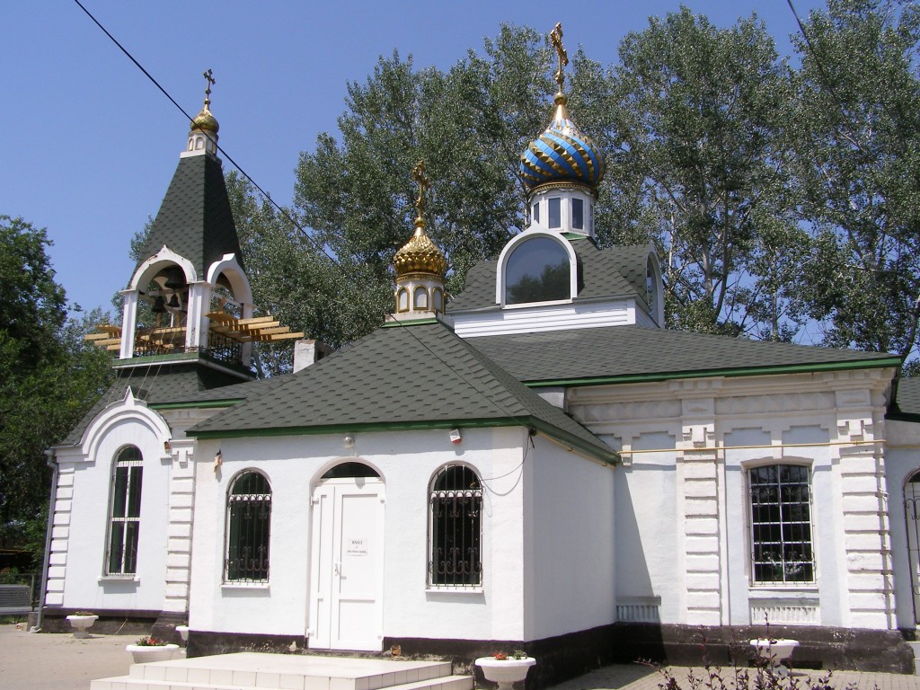 Церковь Покрова Пресвятой Богородицы, Кагальницкая (Кагальницкий район, Ростовская область). фасады, Вид с юго-востока
