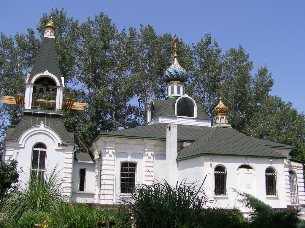 Церковь Покрова Пресвятой Богородицы, Кагальницкая (Кагальницкий район, Ростовская область). фасады, Вид с юго-запада