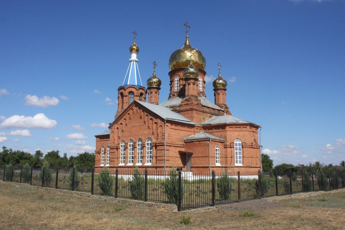 Церковь Иоанна Богослова, Мостовой (Усть-Донецкий район, Ростовская область). фасады