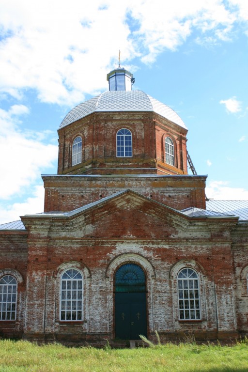 Церковь Зосимы и Савватия, Красная Речка (Оршанский район, Республика Марий Эл). фасады