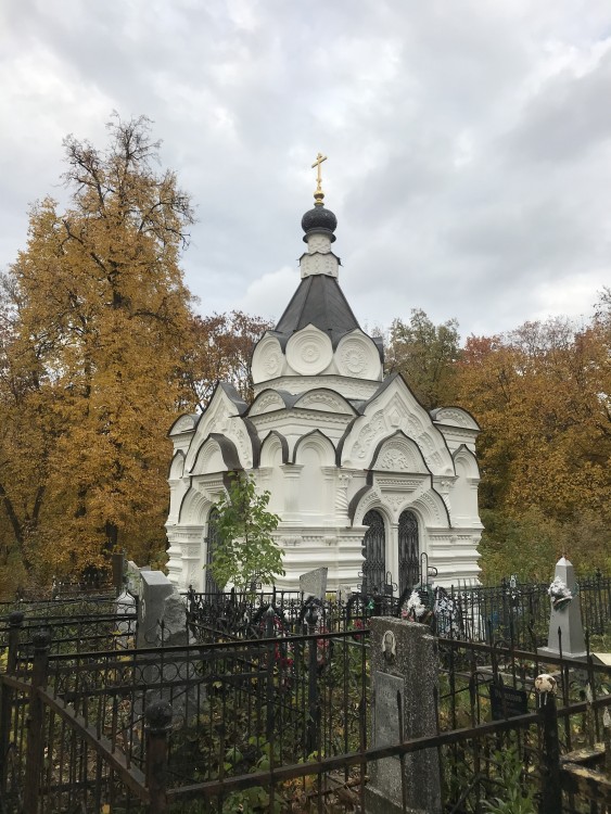 Часовня Спаса Всемилостивого и Седмиозерской иконы Божьей Матери на Арском кладбище, Вахитовский район (Казань, город, Республика Татарстан). фасады, Отреставрированный в 2019 г. фасад часовни