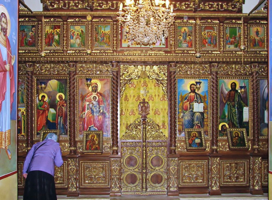 Монастырь Искушения, Иерихон (Палестина, Прочие страны). интерьер и убранство, Центральная часть иконостаса главного храма монастыря.