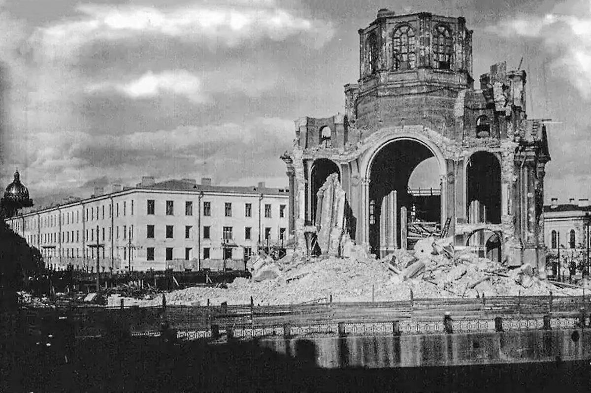 1929 год, архивная фотография. Благовещения Пресвятой Богородицы при Лейб-гвардии Конном полку, Адмиралтейский район (Санкт-Петербург, г. Санкт-Петербург)