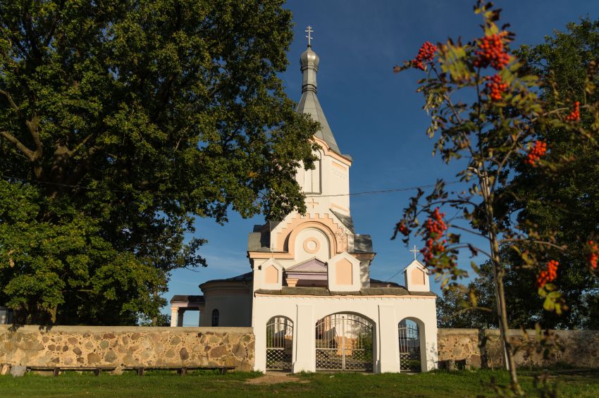 Церковь Троицы Живоначальной, Долгиново (Вилейский район, Беларусь, Минская область). фасады