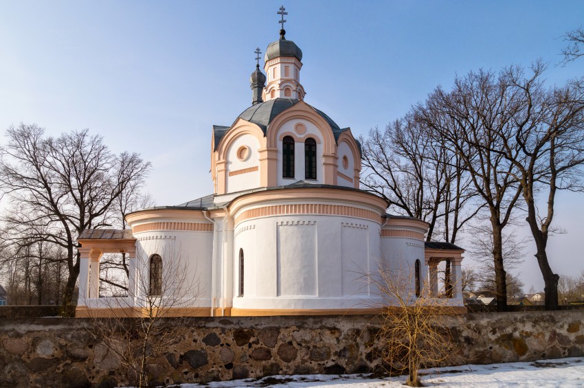 Долгиново. Церковь Троицы Живоначальной. фасады