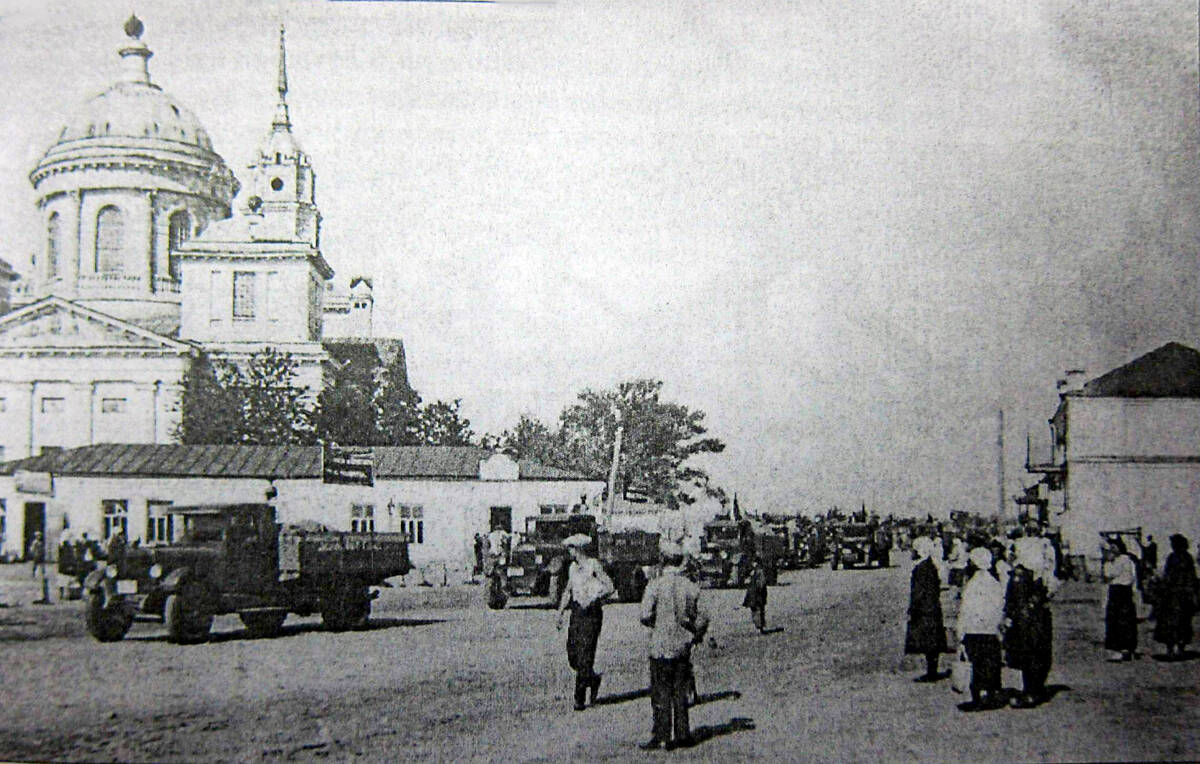 Церковь Воздвижения Креста Господня, Россошь (Россошанский район, Воронежская область). архивная фотография