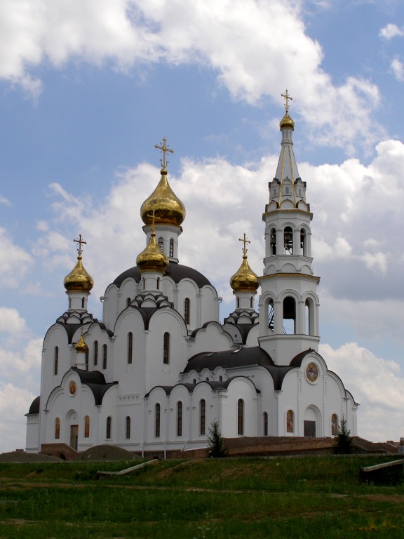 Ростов-на-Дону. Иверский женский монастырь. Церковь Троицы Живоначальной. фасады, Вид с северо-запада