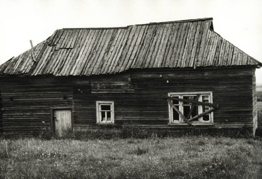 Часовня Модеста, Патриарха Иерусалимского, Кушово (Верхние Матигоры) (Холмогорский район, Архангельская область). архивная фотография, вид с юга (фото с сайта Минкульта Архангельской области)