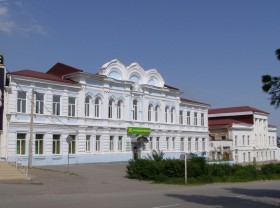 Новочеркасск. Домовая церковь Покрова Пресвятой Богородицы при бывшем духовном училище