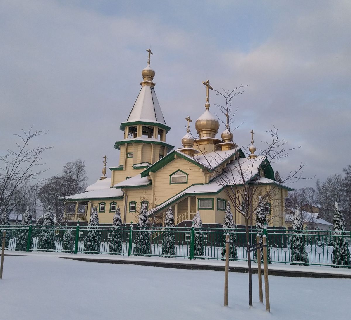 Церковь Сергия Радонежского, Палдиски (Харьюмаа, Эстония). фасады, Общий вид
