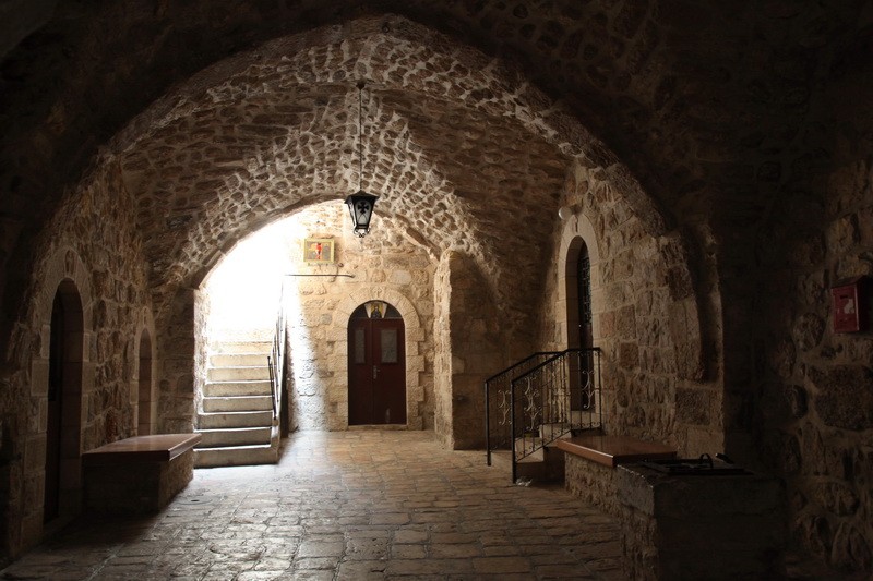 Иерусалим - Старый город. Монастырь Великой Панагии. дополнительная информация, Внутренний двор монастыря