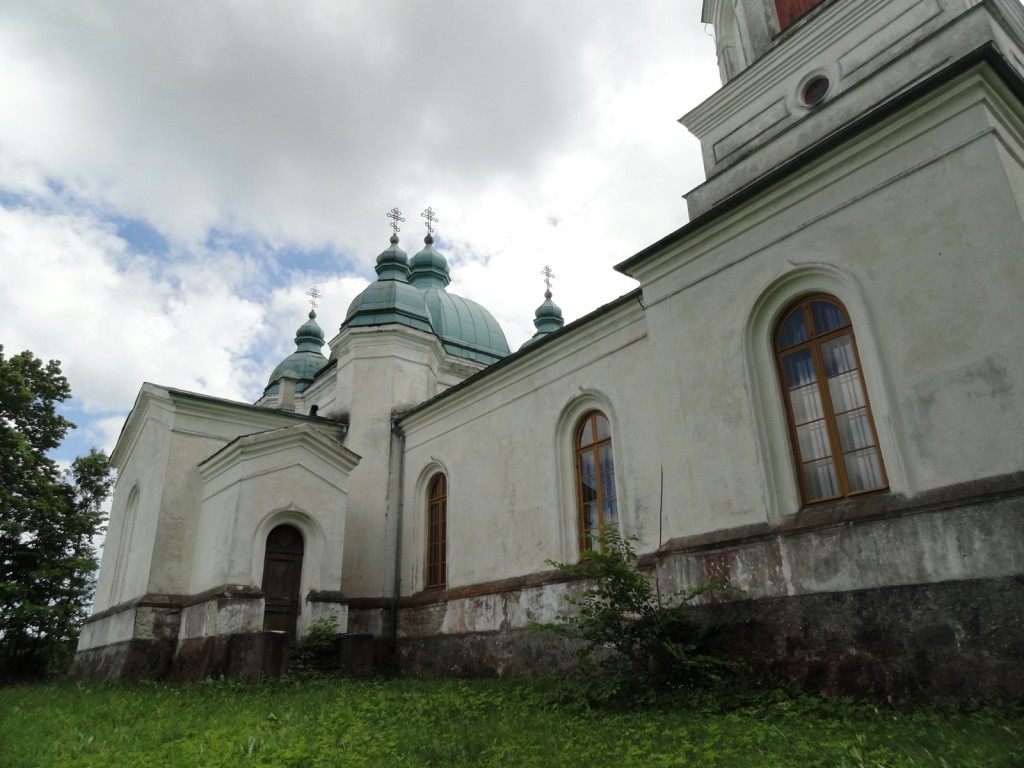 Кахтла. Церковь Василия Великого. фасады