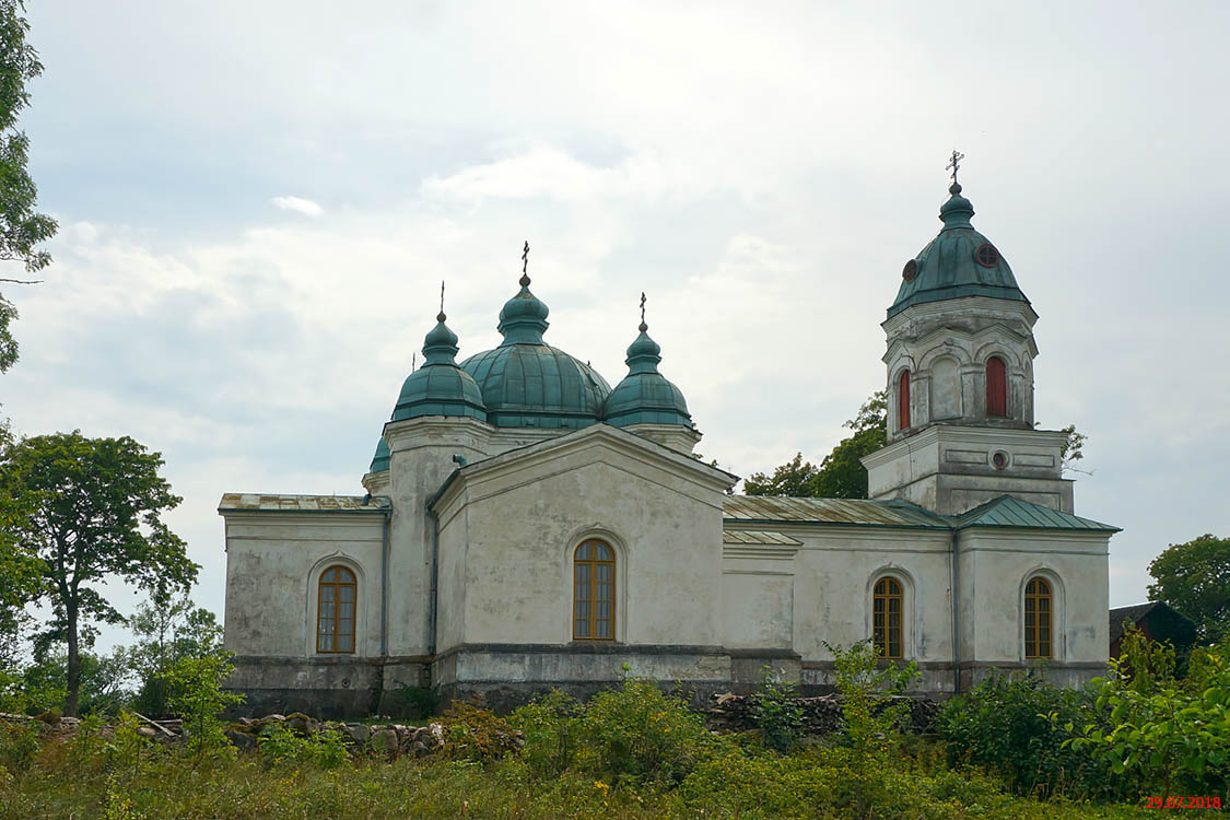 Кахтла. Церковь Василия Великого. фасады