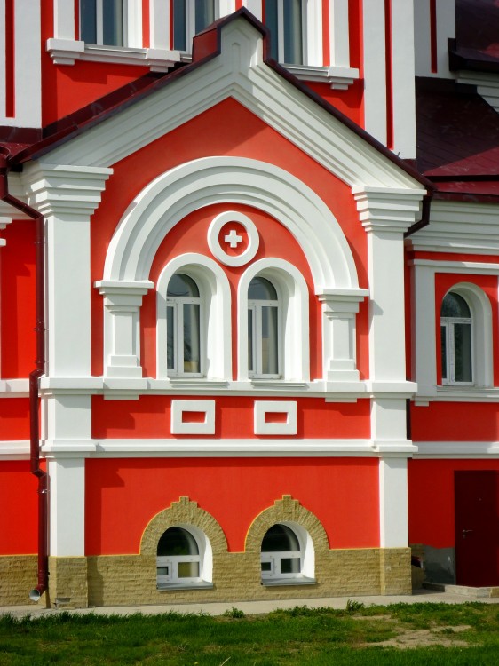 Церковь Рождества Иоанна Предтечи, Криводановка (Новосибирский район, Новосибирская область). архитектурные детали, Элементы декоративного оформления, южная сторона