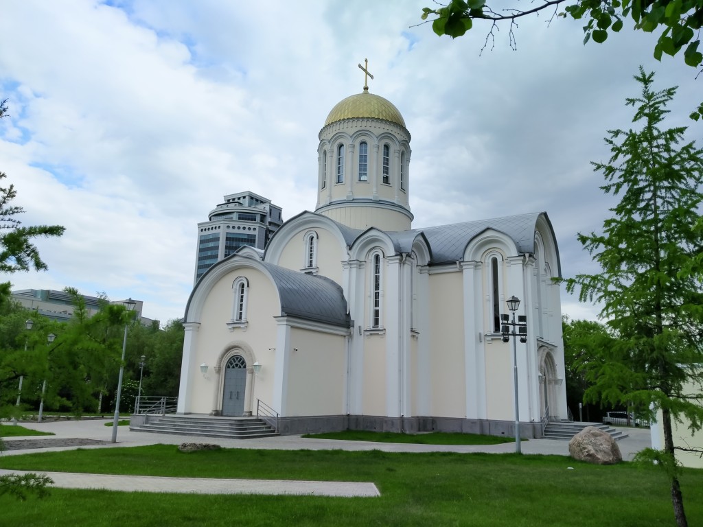 Церковь Сергия Радонежского, Южное Тушино (Северо-Западный административный округ (СЗАО), г. Москва). фасады