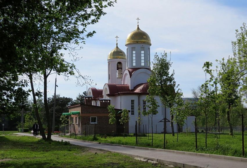 Церковь Татианы при ДГТУ, Ростов-на-Дону (Ростов-на-Дону, город, Ростовская область). фасады, церковь освящена 13 февраля 2016 года