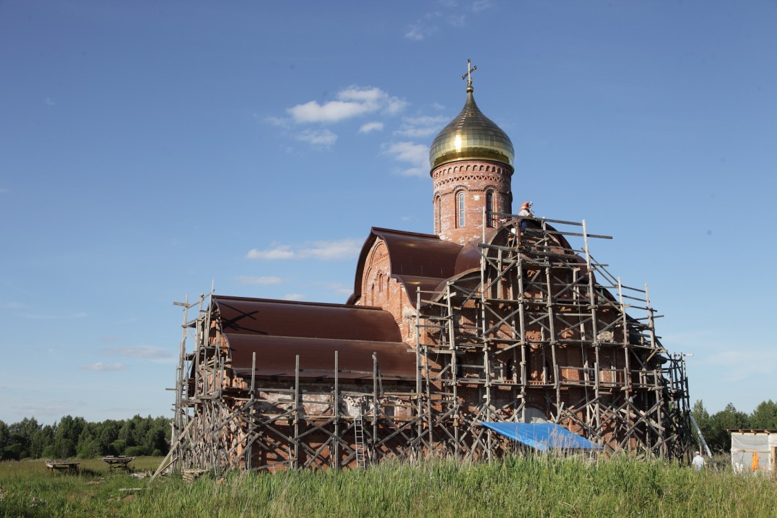 Церковь Тихвинской иконы Божией Матери, Чумазово (Барятинский район, Калужская область). документальные фотографии