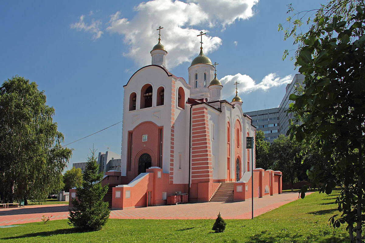 Церковь Пантелеимона Целителя при Городской клинической больнице №5, Тольятти (Тольятти, город, Самарская область). фасады