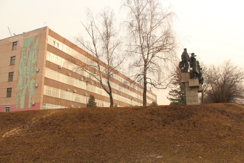 Церковь Николая Чудотворца при Николаевских казармах, Калуга (Калуга, город, Калужская область). дополнительная информация, Вид с запада на предполагаемое храмовое место