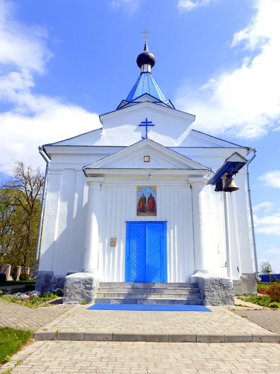 Церковь Петра и Павла, Озеро (Узденский район, Беларусь, Минская область). фасады