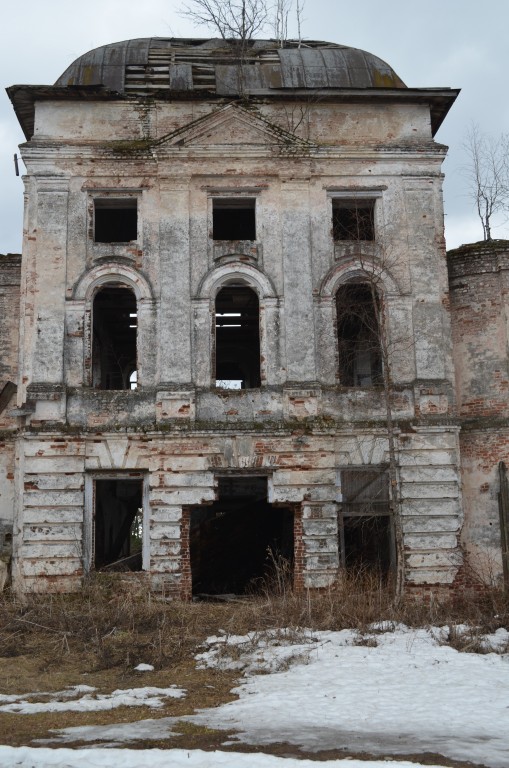 Церковь Илии Пророка, Ильинское (Кологривский район, Костромская область). фасады, Основная часть храма. Вид с севера