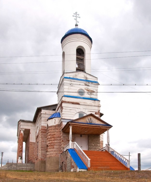 Церковь Преображения Господня, Зилаир (Зилаирский район, Республика Башкортостан). фасады,  Церковь   Спаса   Преображения   в   селе  Зилаир   республики   Башкортостан