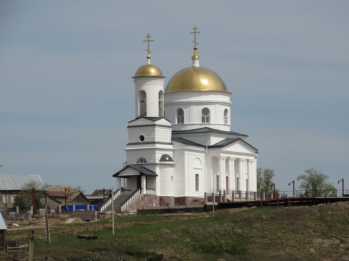 Зилаир. Церковь Спаса Преображения. фасады