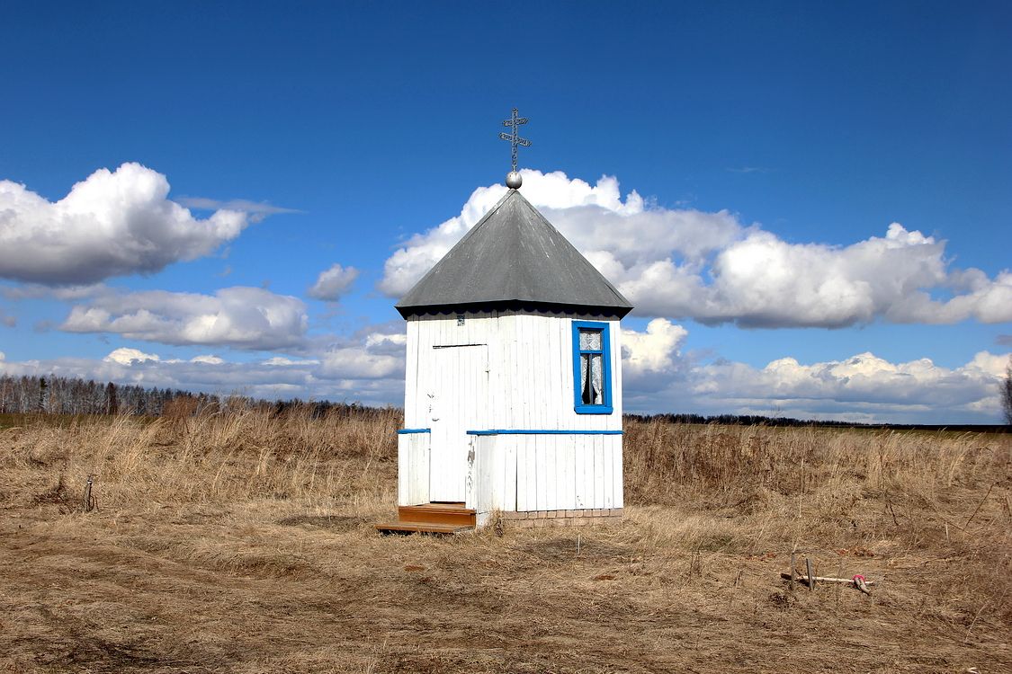 Дворяне. Часовня Успения Пресвятой Богородицы. фасады