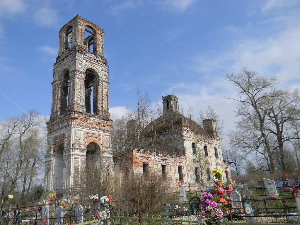 Погорелово. Церковь Покрова Пресвятой Богородицы. фасады