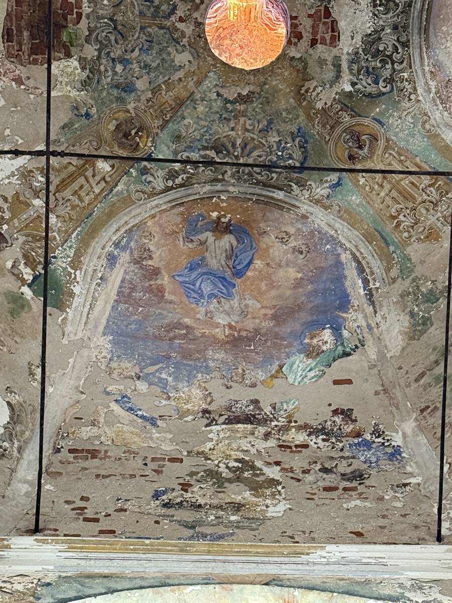 Церковь Троицы Живоначальной, Холм-Огарёв (Гаврилов-Ямский район, Ярославская область). интерьер и убранство, Фреска на своде главного купола