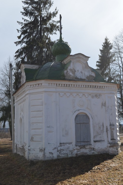 Кологрив. Неизвестная часовня. фасады, Вид со стороны пересечения ул. Центральная и ул. Ефима Честнякова