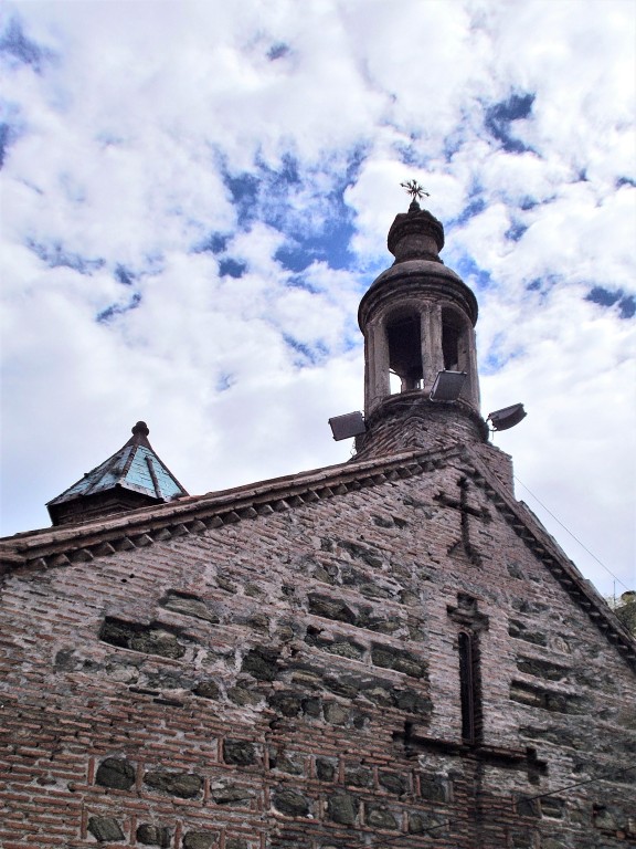 Церковь Георгия Победоносца (Карапи), Мтацминдский район (Тбилиси, город, Грузия). архитектурные детали