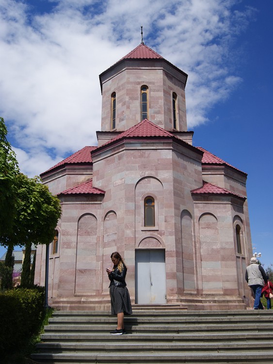 Тбилиси. Церковь Илии Пророка. фасады