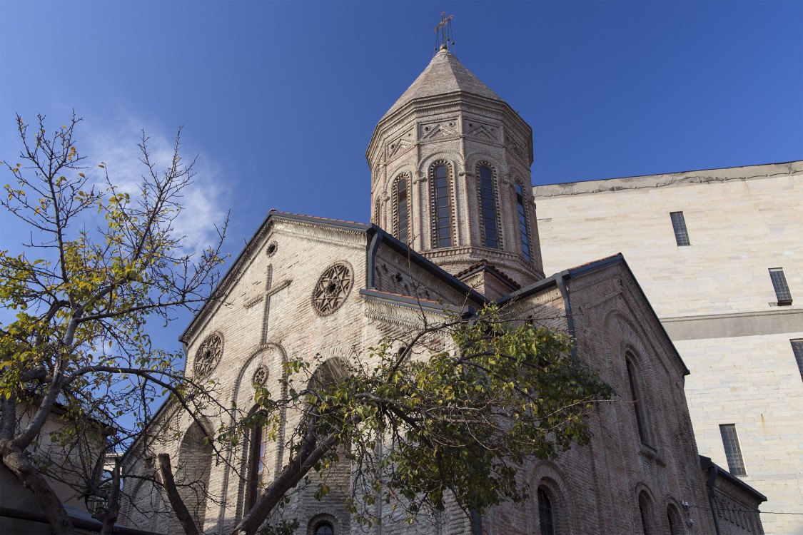 Грузия, Тбилиси, город, Тбилиси. Церковь Троицы Живоначальной, фотография. архитектурные детали