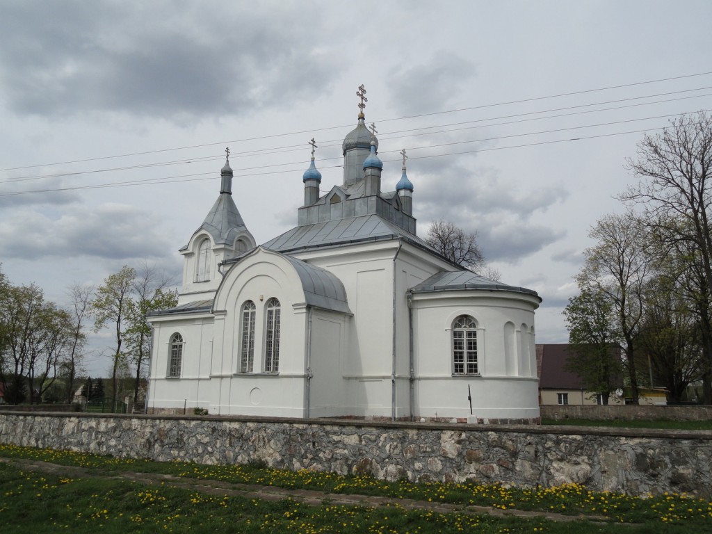 Церковь Александра Невского, Ужусаляй (Каунасский уезд, Литва). фасады