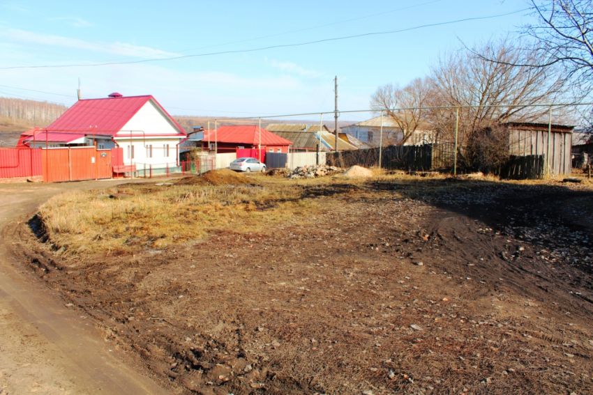 Церковь Покрова Пресвятой Богородицы, Болхов (Болховский район, Орловская область). художественные фотографии, Вид с запада на храмовое место
