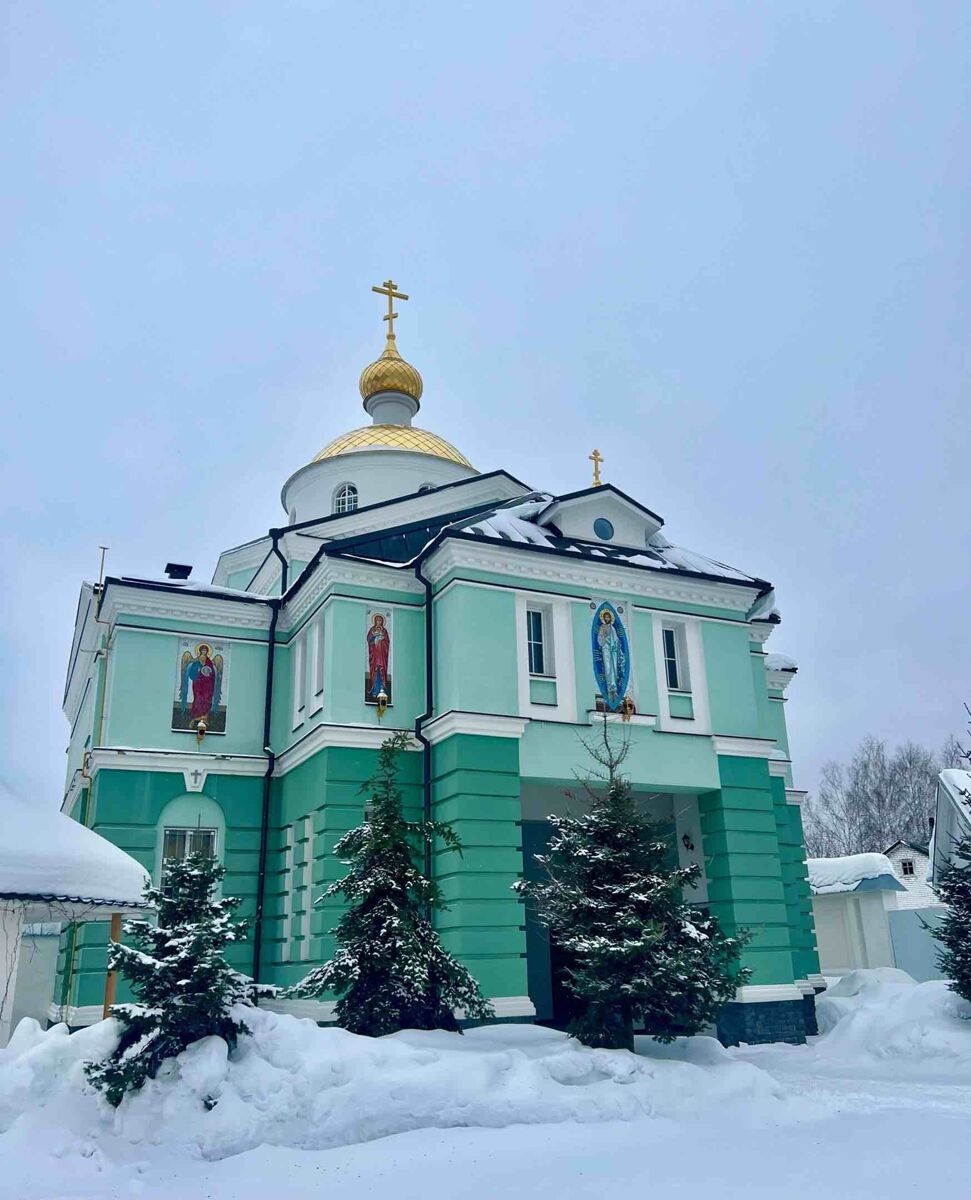 Оранки. Церковь Нектария Печерского. фасады