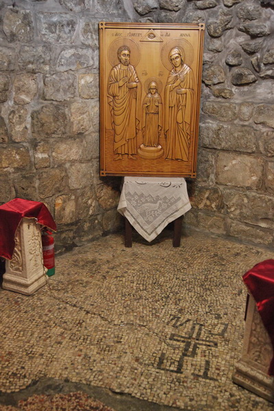 Иерусалим - Старый город. Монастырь св. Анны. интерьер и убранство, На первом 