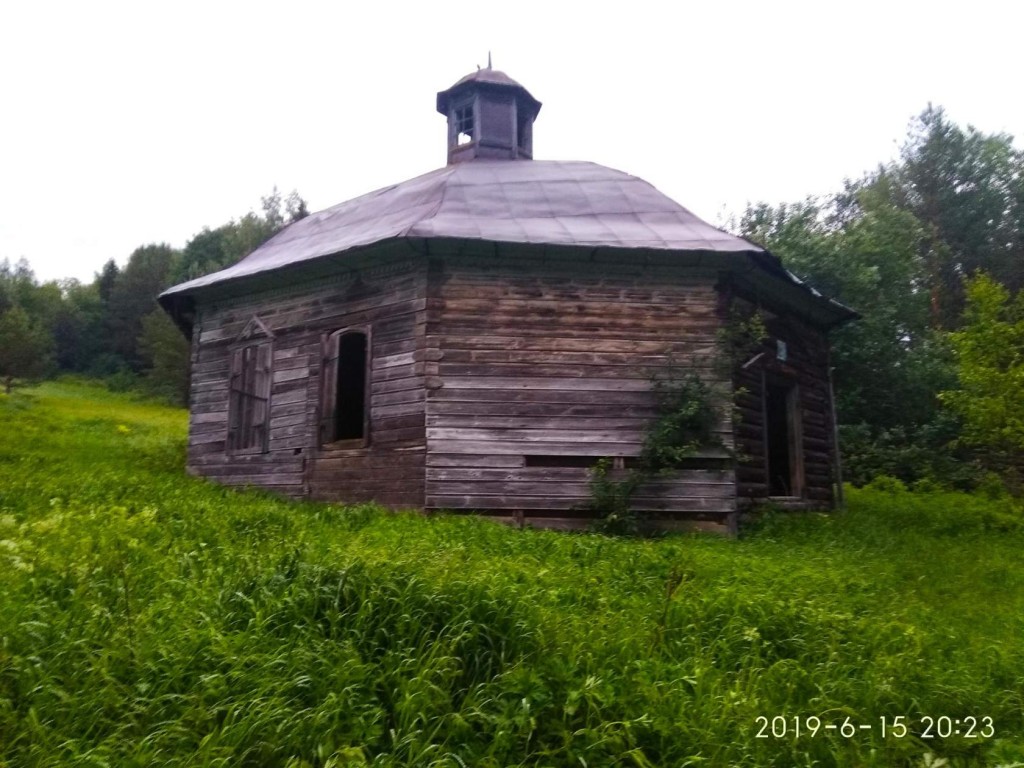 Часовня Зосимы и Савватия, Костёнки (Мурашинский район, Кировская область). архитектурные детали, Часовня Зосимы и Савватия Соловецких.