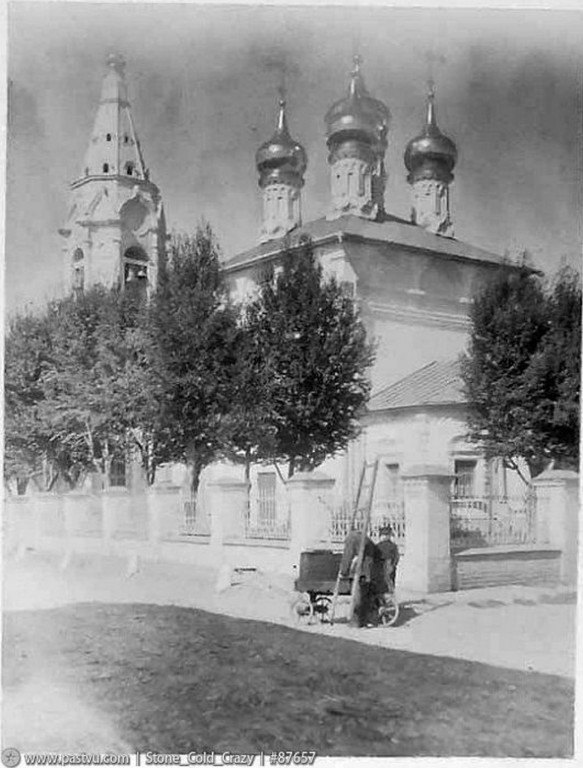 Что на Бережках, церковь Благовещения Пресвятой Богородицы, Хамовники (Центральный административный округ (ЦАО), г. Москва). архивная фотография, 1885-1890 год с сайта http://www.retromap.ru/show_pid.php?pid=87657