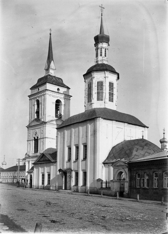 Вязьма. Церковь Афанасия Великого. архивная фотография, 1910—1917 год с сайта http://www.vyazmablago.ru/gallery/old/12#joomimg