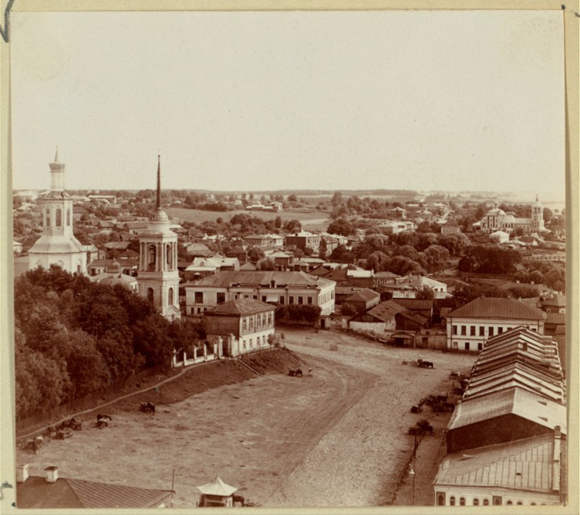 Церковь Афанасия Великого, Вязьма (Вяземский район, Смоленская область). архивная фотография, Церковь слева Ильи Пророка ( Сретенская ) справа Троицкая церковь