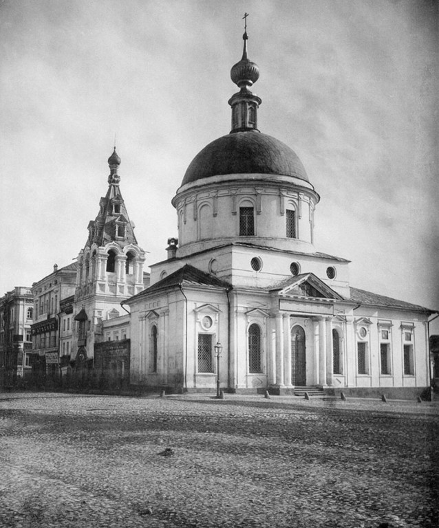 Тверской. Церковь Димитрия Солунского у Тверских ворот. архивная фотография, Найденов Н. А. Москва. Соборы, монастыри и церкви. Ч. II: Белый город. М., 1882, N 17 фото 1881 года