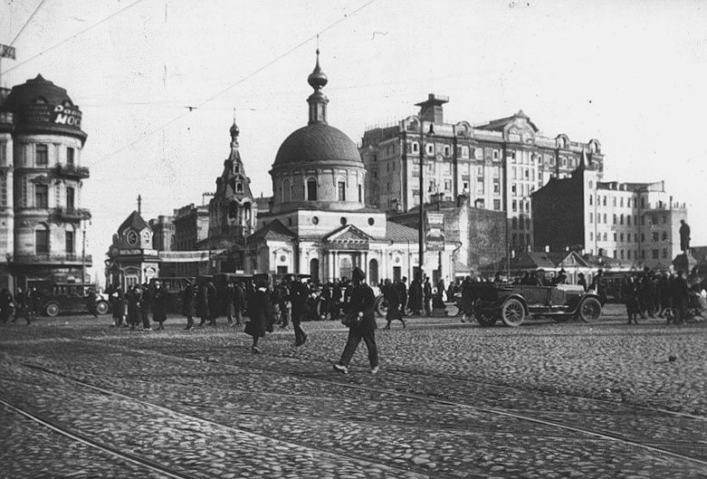 Церковь Димитрия Солунского у Тверских ворот, Тверской (Центральный административный округ (ЦАО), г. Москва). архивная фотография, Фото с сайта http://sontucio.livejournal.com
