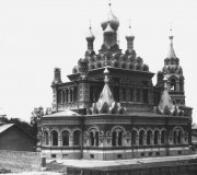 Церковь иконы Божией Матери "Всех скорбящих Радость" в Стеклянном городке (старая), Вид Скорбященского храма с часовней со стороны Невы, 1900-е г.г.<br>, Санкт-Петербург, Санкт-Петербург, г. Санкт-Петербург