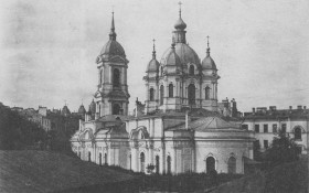 Санкт-Петербург. Церковь Матфия апостола и Покрова Пресвятой Богородицы