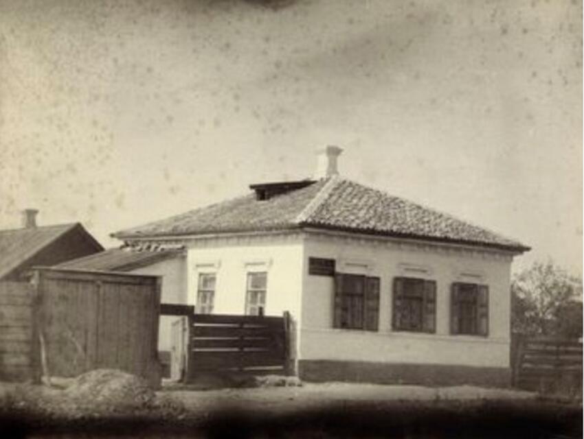 Неизвестная часовня при странноприимном доме Палестинского общества, Таганрог (Таганрог, город, Ростовская область). архивная фотография, дом В.А.Ищенковой 