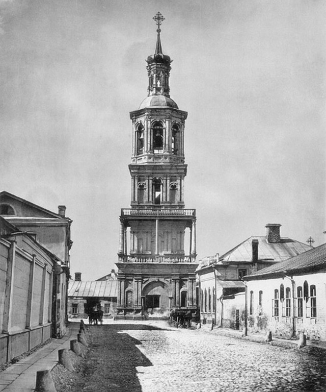 Якиманка. Церковь Космы и Дамиана Ассийских в Кадашах. архивная фотография, Найденов Н. А. Москва. Соборы, монастыри и церкви. Ч. III, Отд. 2: Замоскворецкая часть Земляного города. М., 1883, N 25А (фото 1882 год)