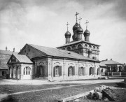 Космы и Дамиана Ассийских в Кадашах, церковь